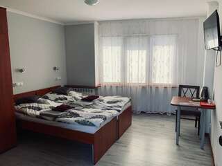 Отели типа «постель и завтрак» Bianco - pokoje noclegowe Ченстохова Двухместный номер Делюкс с 1 кроватью и душем-12